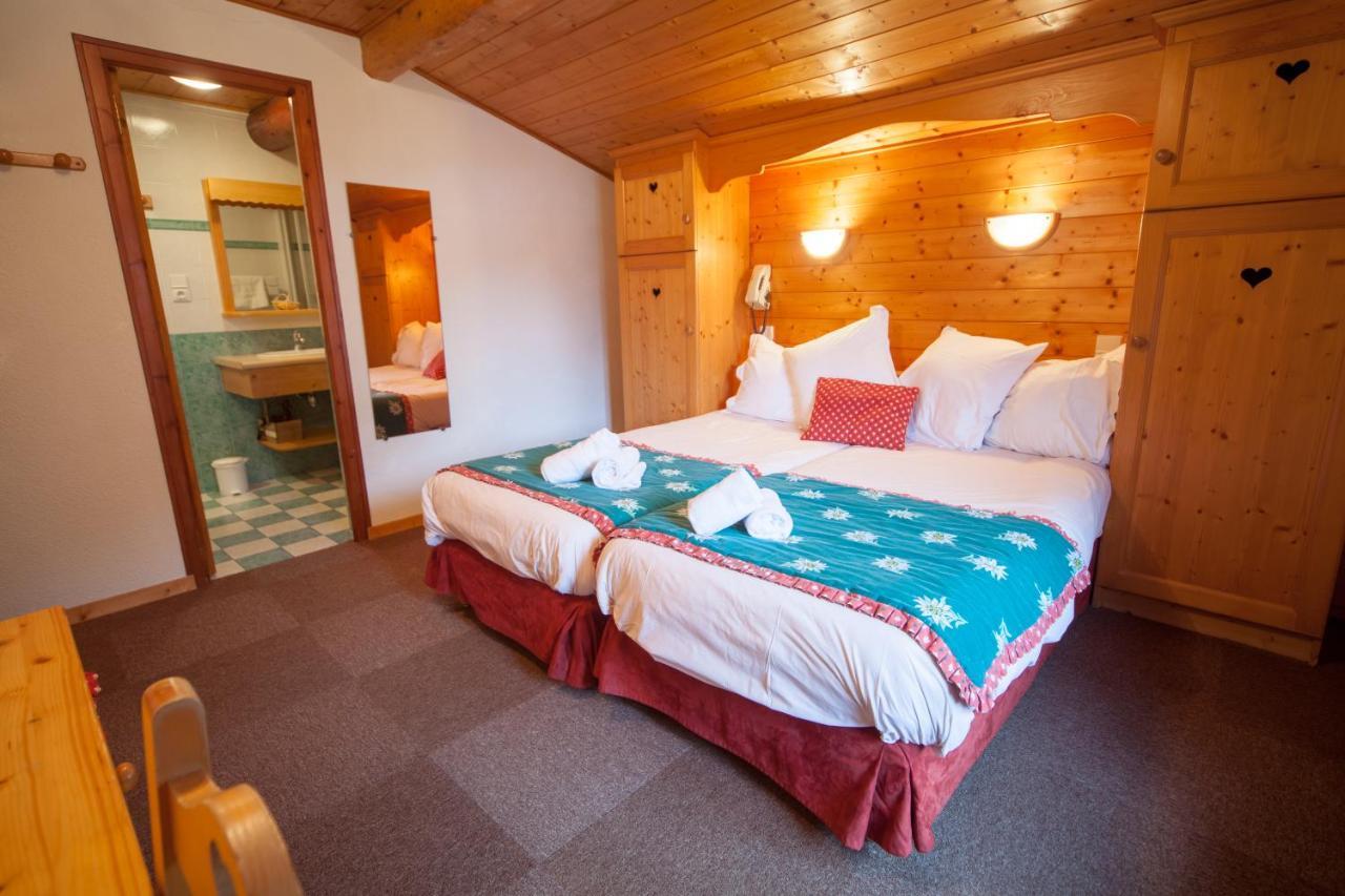 L'Hermine Blanche Morzine Exterior photo