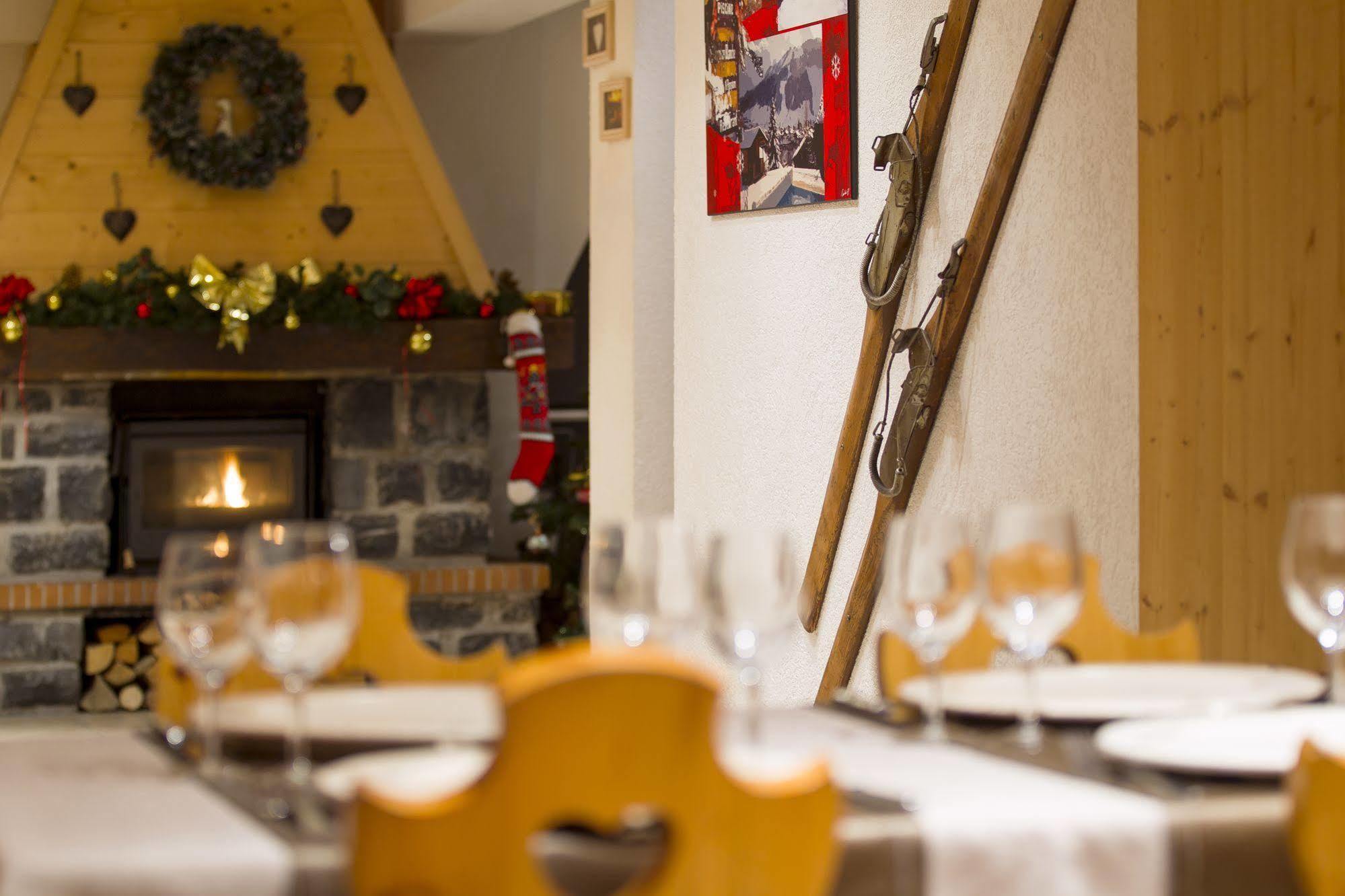 L'Hermine Blanche Morzine Exterior photo