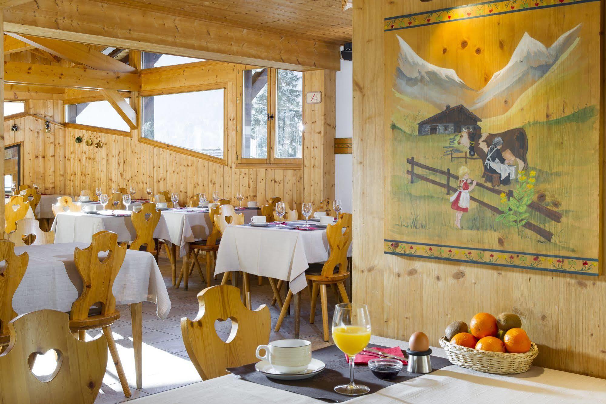 L'Hermine Blanche Morzine Exterior photo