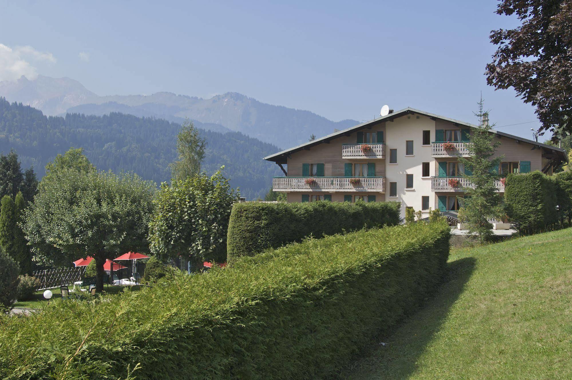 L'Hermine Blanche Morzine Exterior photo